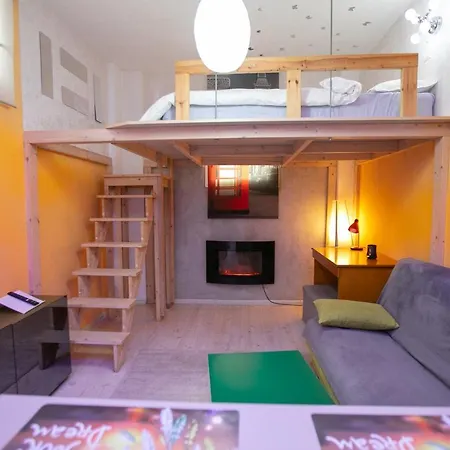 Orange And Blue Studio Downtown 5 Min From White Tower Apartamento *
